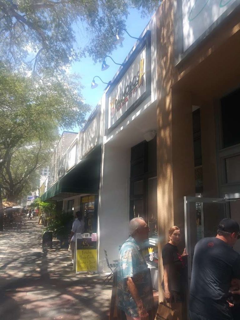 Johnny’s Smokeshop & Kava Bar