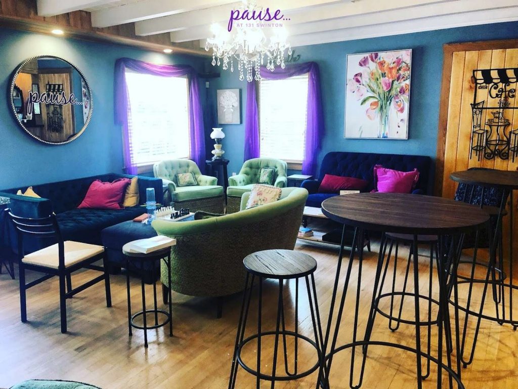 Pause... at 131 Swinton Kava Bar