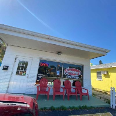 Johnny's Smokeshop & Kava Bar